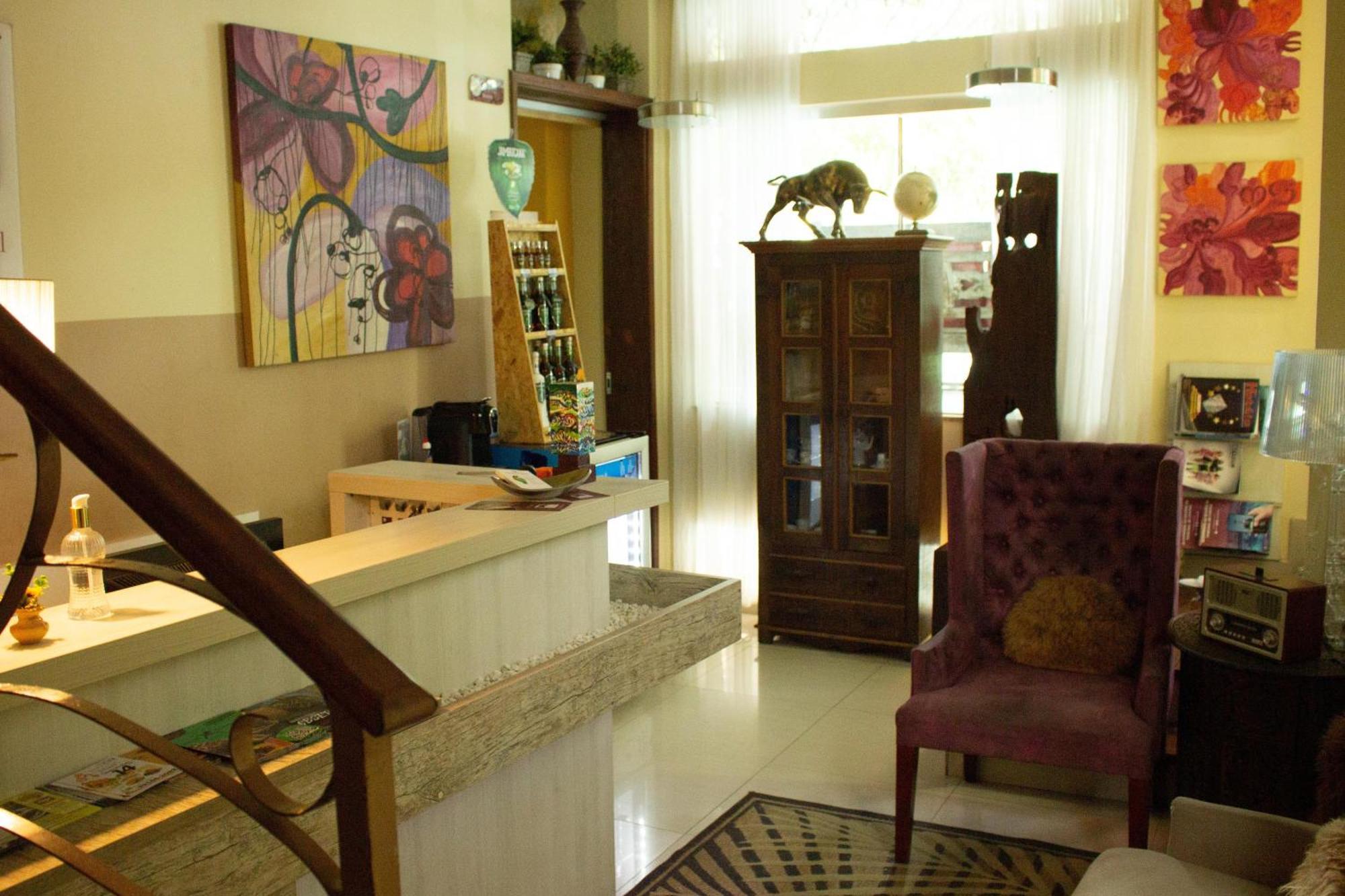 מנאוס Boutique Hotel Casa Teatro מראה חיצוני תמונה
