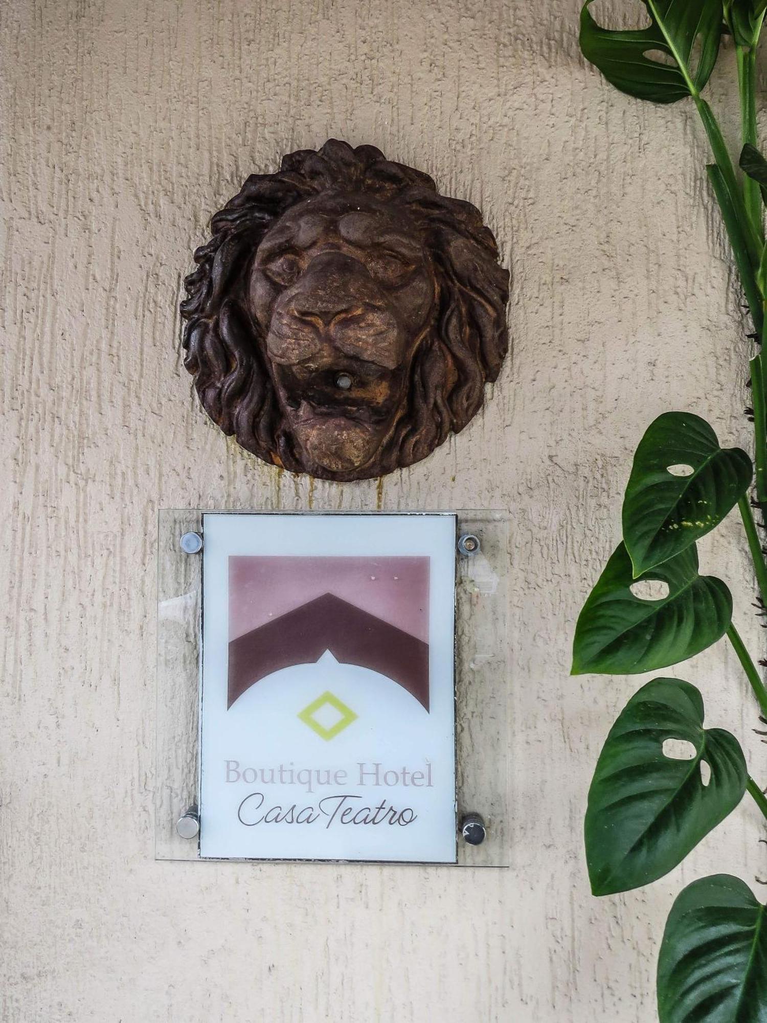 מנאוס Boutique Hotel Casa Teatro מראה חיצוני תמונה