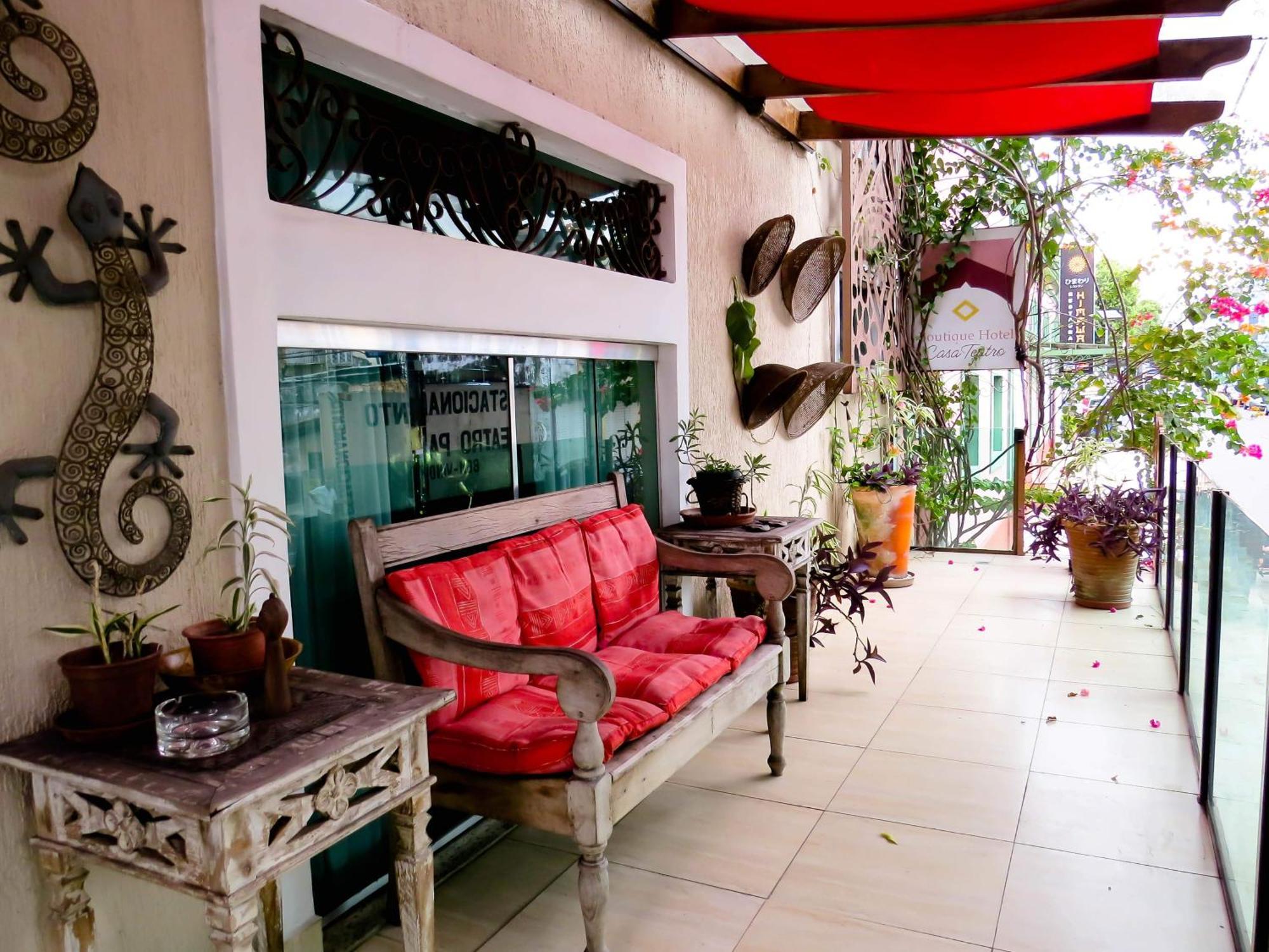 מנאוס Boutique Hotel Casa Teatro מראה חיצוני תמונה
